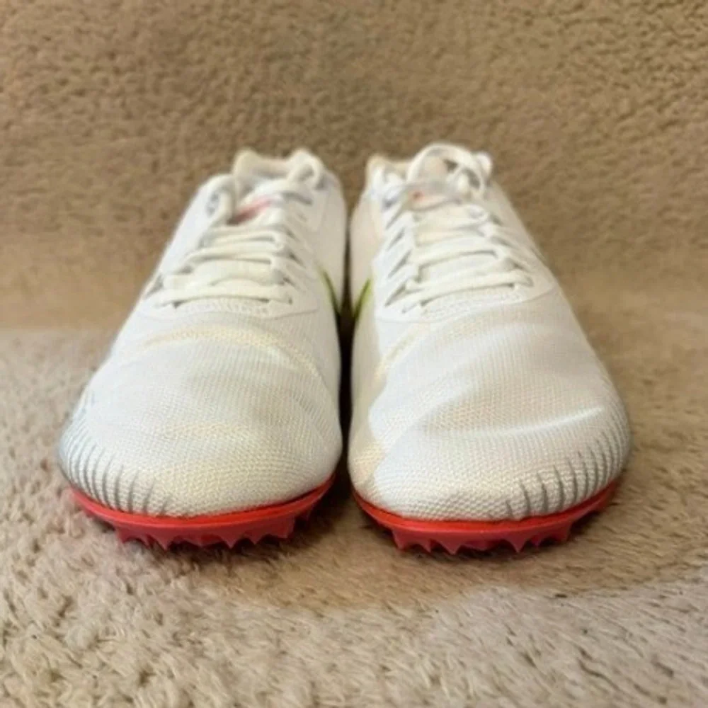 Nike zoom rival